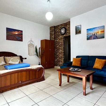 Ar Apartments Tirana Bagian luar foto