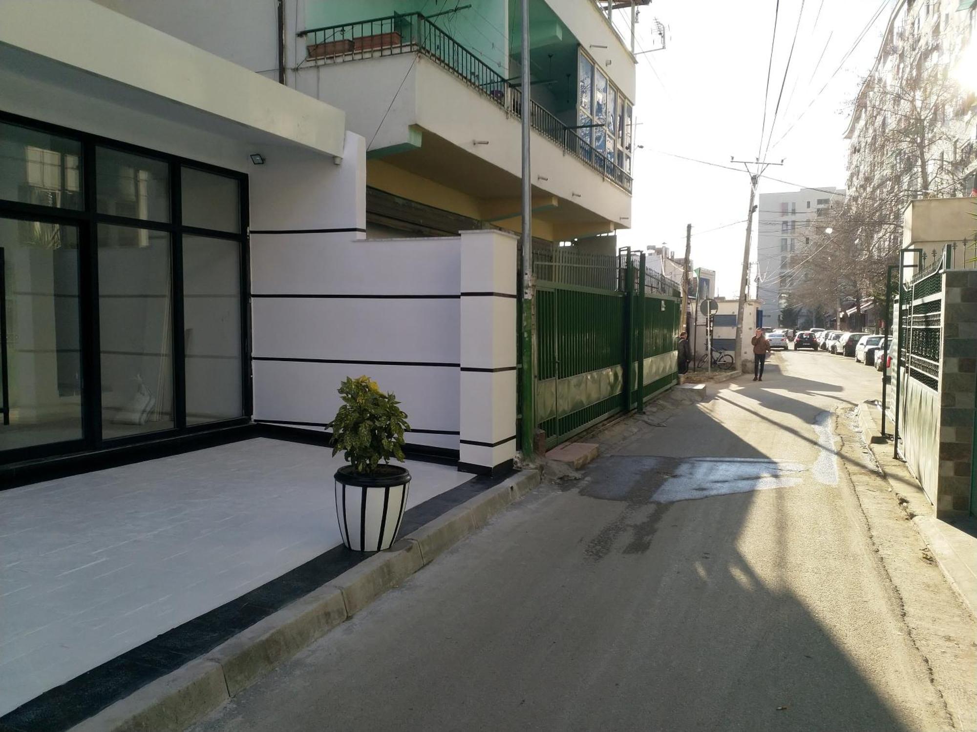 Ar Apartments Tirana Bagian luar foto